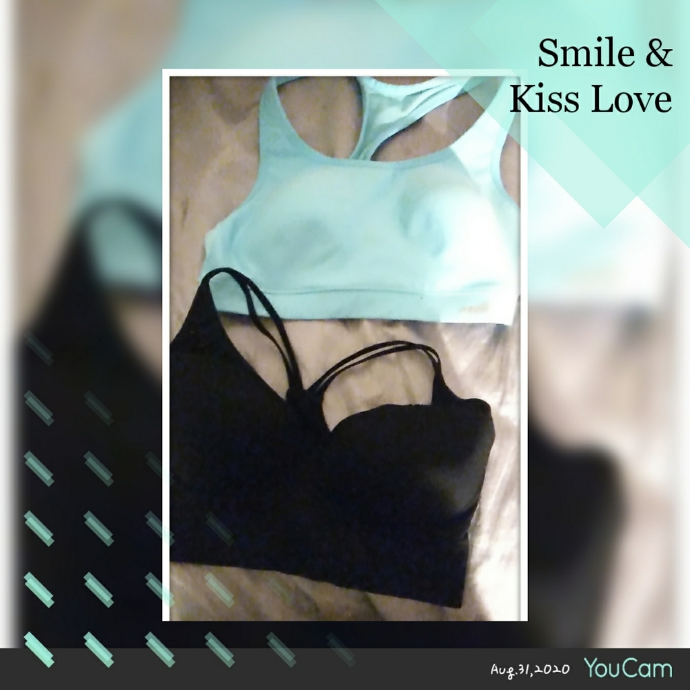 Avia sports bra- Xhiliration bralette size M